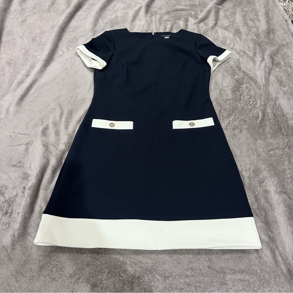 Tommy Hilfiger Navy and White Contrast Scuba Crepe Shift Dress